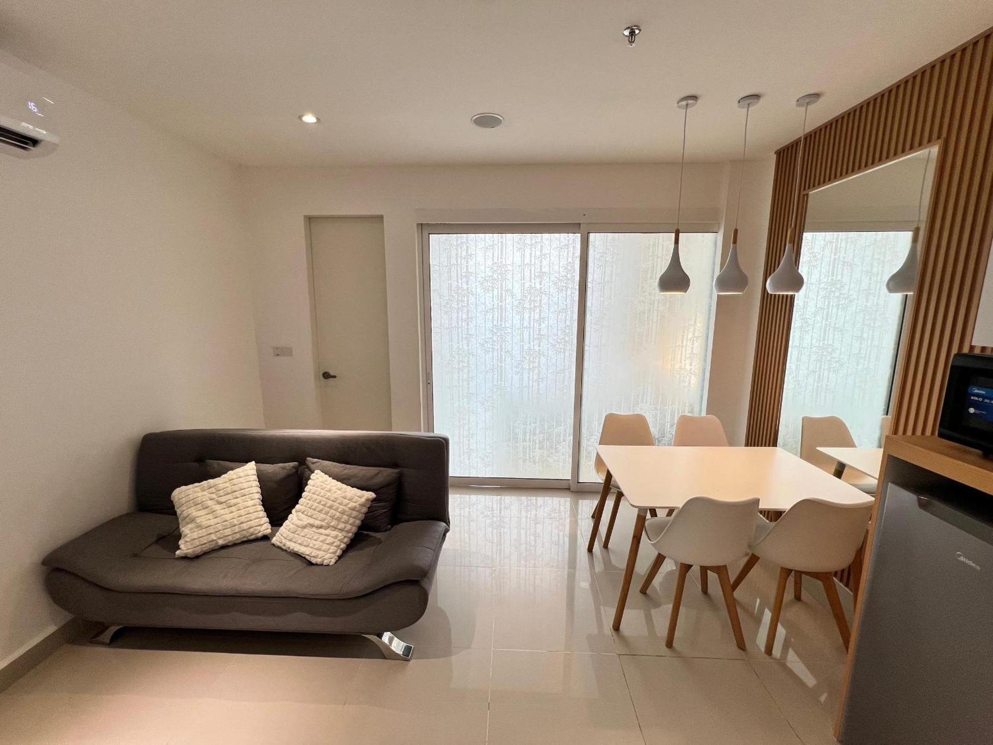 The Shore Executive Suites By Ys Luxury Кота Кинабалу Екстериор снимка
